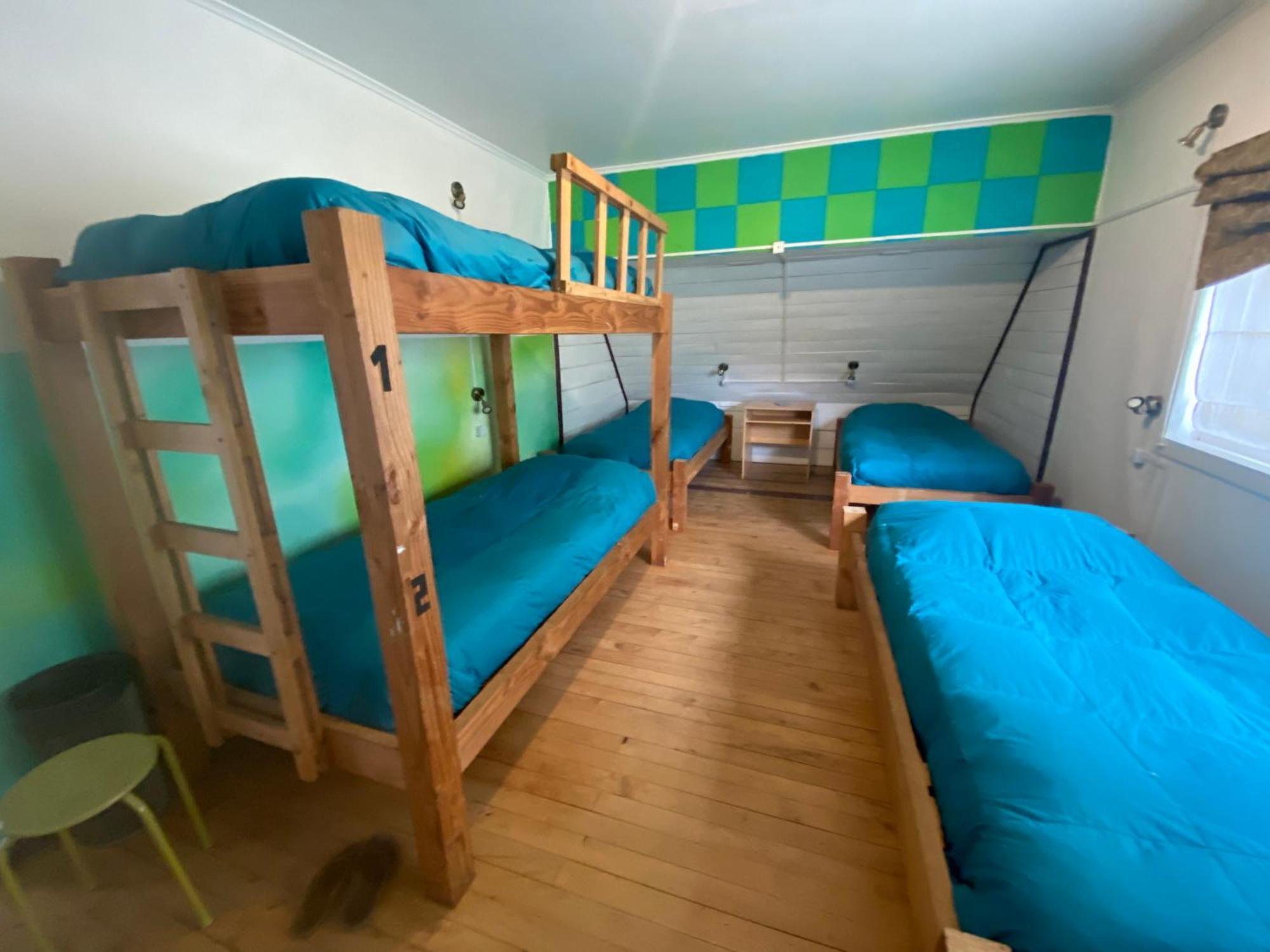 La Guapa Hostel Пуерто Варас Екстериор снимка